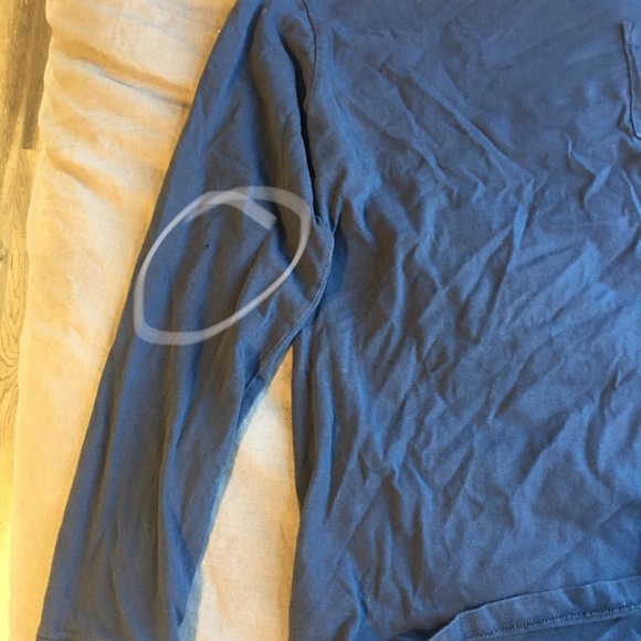 vineyard vines long sleeve christmas t-shirt - Picture 6 of 9